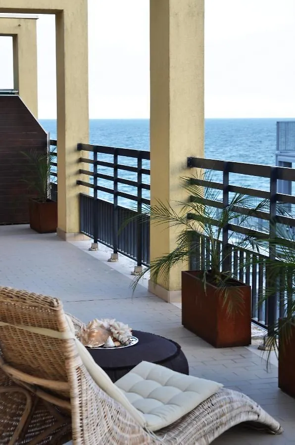 Piazza Nember Attico Con Vista Mare Apartment Lido di Jesolo